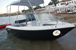 Nautilos-boat-rental
